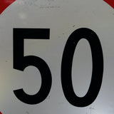 ancien panneau de signalisation Suisse limitation 50