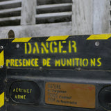 Aircraft ammunition/weapon loading metal plate