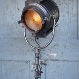 projecteur cinema MCALISTER des studios Hollywood Californie  pied tripod