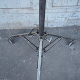 projecteur cinema MCALISTER des studios Hollywood Californie  pied tripod