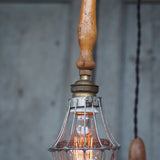 lustre de 3 baladeuse industrielle des USA equipant les caves de new York