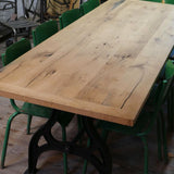 grande table industrielle plateau ancien chene massif pietement fonte