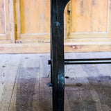 table industrielle plateau chene massif pietement fonte