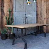 grande table industrielle plateau chene massif pietement fonte