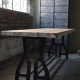 grande table industrielle plateau massif pietement fonte manufacture Brockton