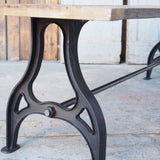 grande table industrielle plateau chene massif pietement fonte