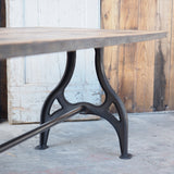 grande table industrielle plateau chene massif pietement fonte