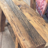 Tabouret en bois recyclé