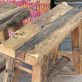 Tabouret en bois recyclé