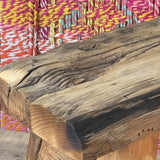 Tabouret en bois recyclé