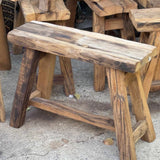 Tabouret en bois recyclé