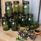 Pot à conserve en verre vert